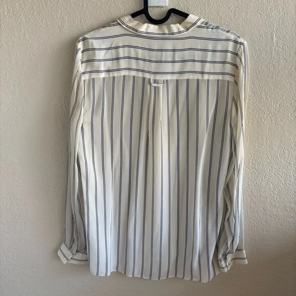 Massimo Dutti Mulberry Silk Button-up Stripe Shirt US4 white navy blue - Picture 2 of 8